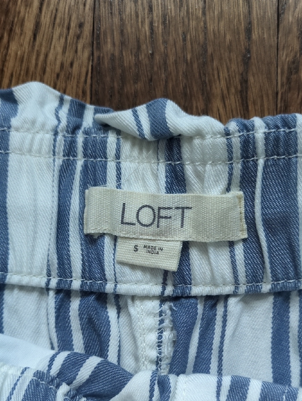 LOFT White and Blue Vertical Stripe Drawstring Shorts - Picture 2 of 6